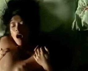 刘心悠激烈床戏,一场震撼人心的床戏大揭秘