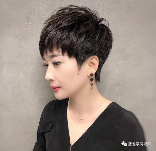 超短发图片,超短发造型解析与潮流趋势
