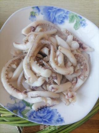 鱿鱼须的做法视频,简单美味，轻松上桌