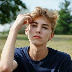 欧美高清图片大全男,风采各异，魅力无限