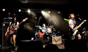 日本 女子乐队,青春旋律，梦想启航