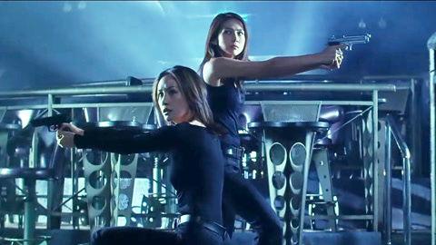 赤裸特工 电影国语,裸身卧底，生死较量