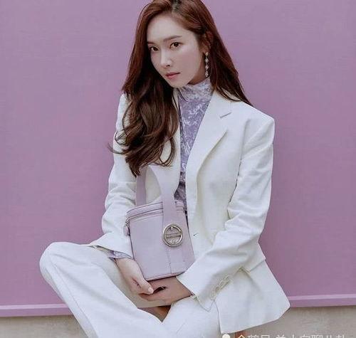 郑秀妍在韩国能排第几,“郑秀妍在韩国娱乐圈的地位排名揭秘”