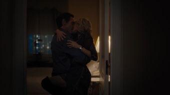 娜奥米沃茨床戏野战